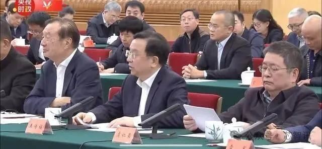雷军与促进科技创新的努力_雷军创新精神_雷军的黑科技