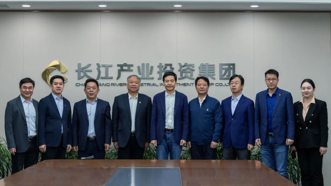 雷军与促进科技创新的努力_雷军创新创业成功案例_雷军创新的例子