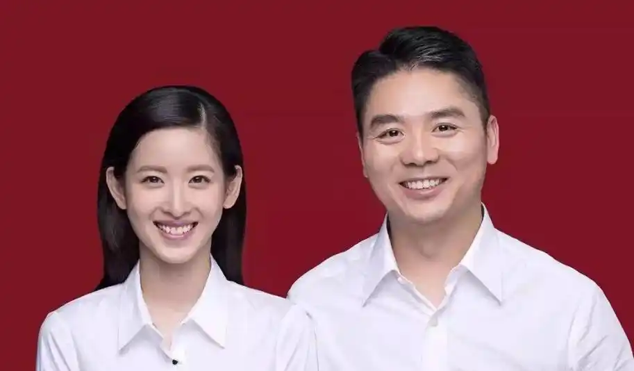 马云与中国电子商务的崛起_马云与中国国际电子商务中心_马云电子商务风云人物简介