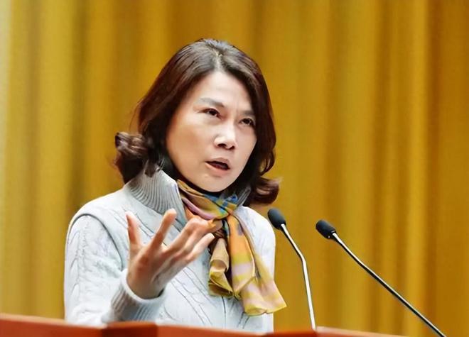 格力电器回应董明珠被停职审查事件，澄清公司内部管理与决策_格力董明珠最新新闻_格力电器董明珠最新消息