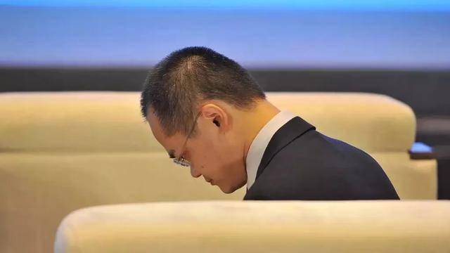 雷军如何把握创业机会_雷军如何面对创业过程中的挑战_雷军创业失败案例