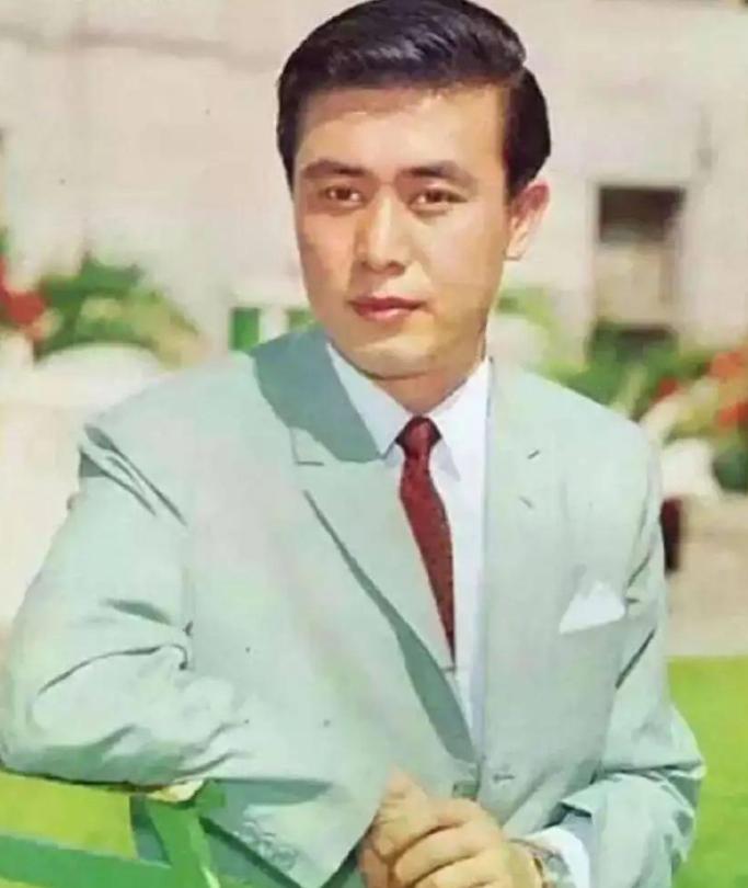 关之琳成名电影_关之琳的影视作品中的成长故事_影视关之琳成长作品故事中文版