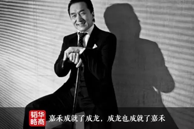 李小龙洪金宝_李小龙跟洪金宝电影_洪金宝与李小龙的传奇合作