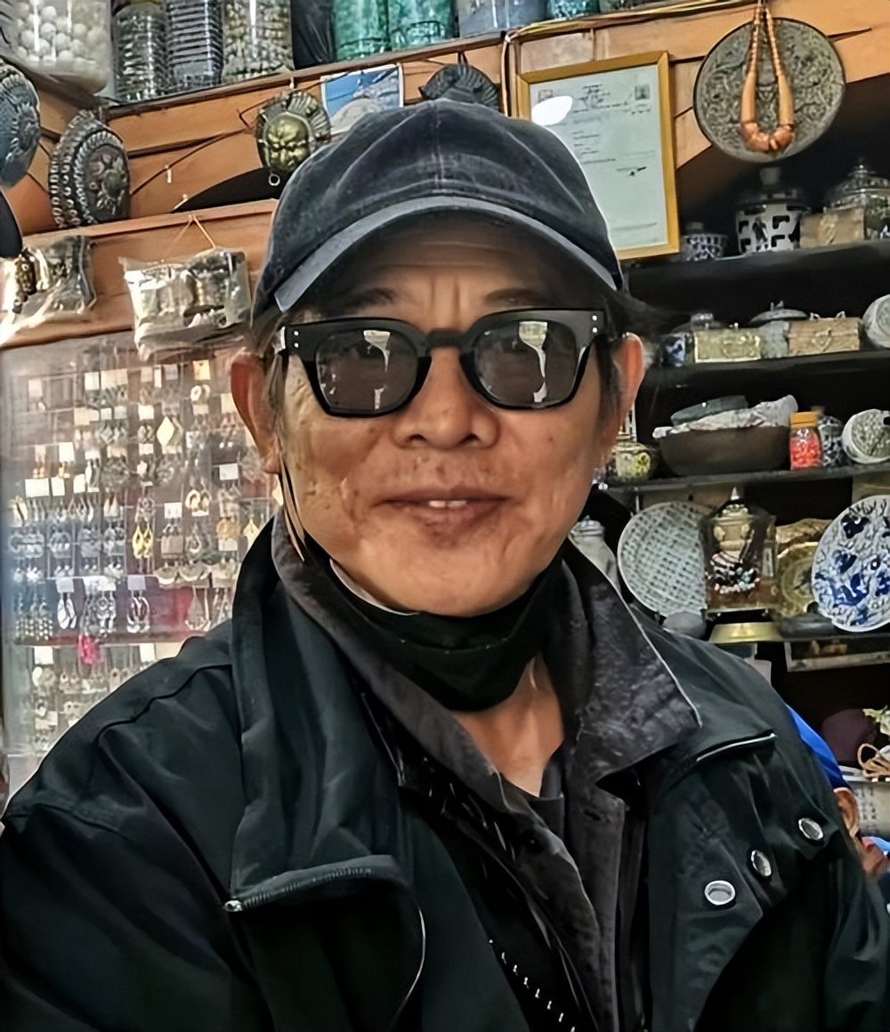 李连杰的慈善事业_李连杰在慈善活动中的表现_李连杰慈善发生了什么