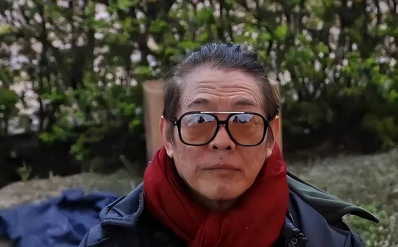 李连杰在慈善活动中的表现_李连杰慈善发生了什么_李连杰的慈善事业