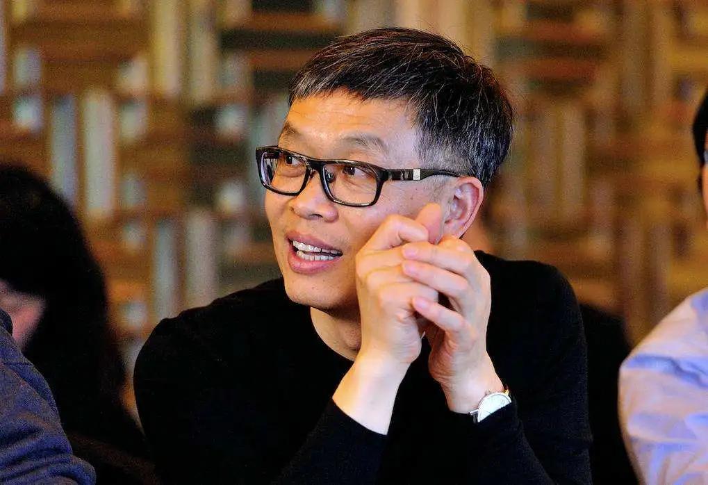 何享健的职业生涯与个人成长_职业生涯及个人成长规划范文_自身职业生涯
