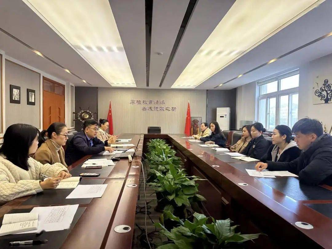 卫青介绍视频_卫青年表_王卫与青年