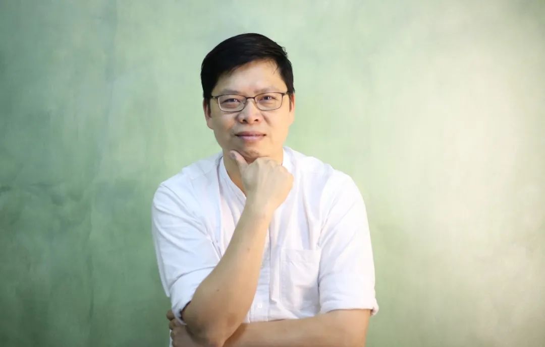 危机决策模式_决策危机案例_何享健的危机管理与决策思考