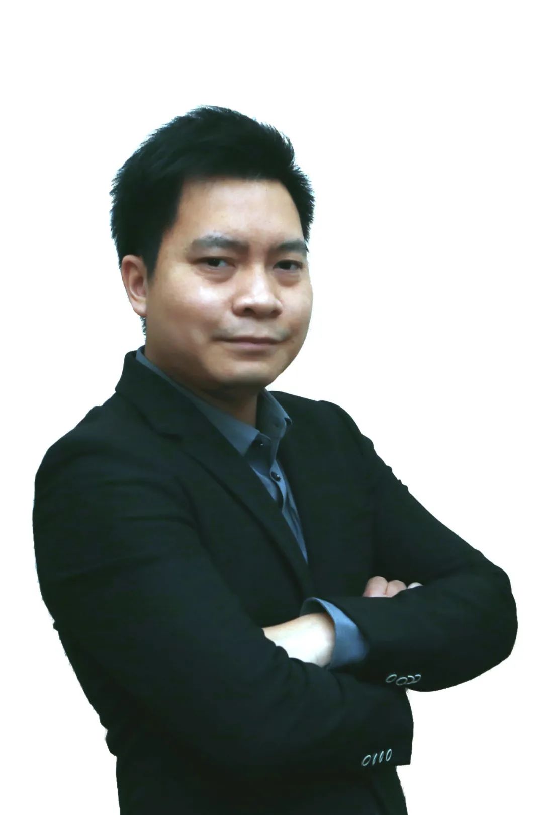 危机决策模式_何享健的危机管理与决策思考_决策危机案例