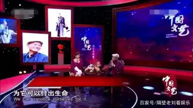 周星驰电影里的爱情观_电影周星驰反映观爱情中的故事_周星驰的电影中反映的爱情观