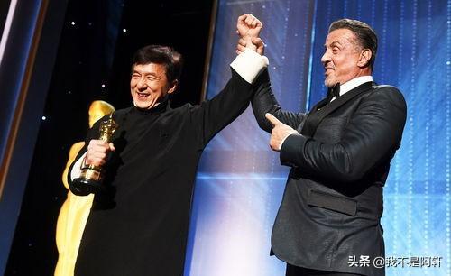 成龙演的电影传奇_成龙：电影中的传奇故事_成龙电影传奇故事中文版