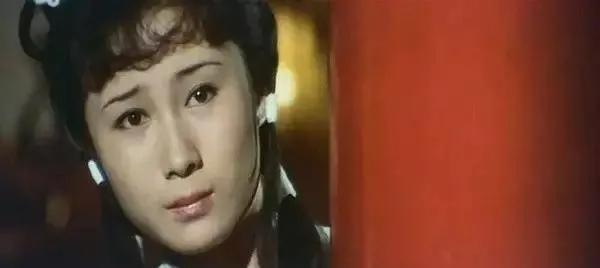 关之琳电影里最漂亮的角色_关之琳经典电影镜头_关之琳在电影中的经典角色表现
